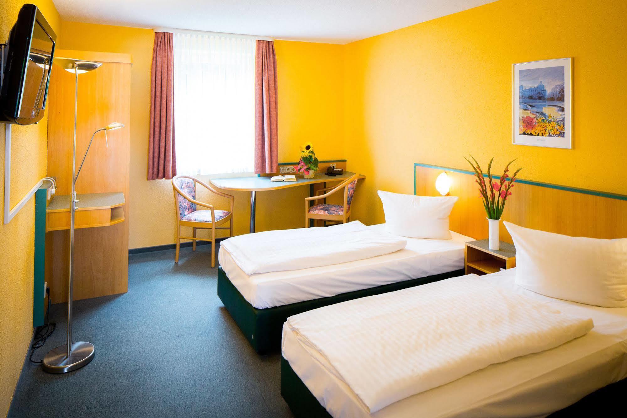 Apart Hotel Weimar Eksteriør billede