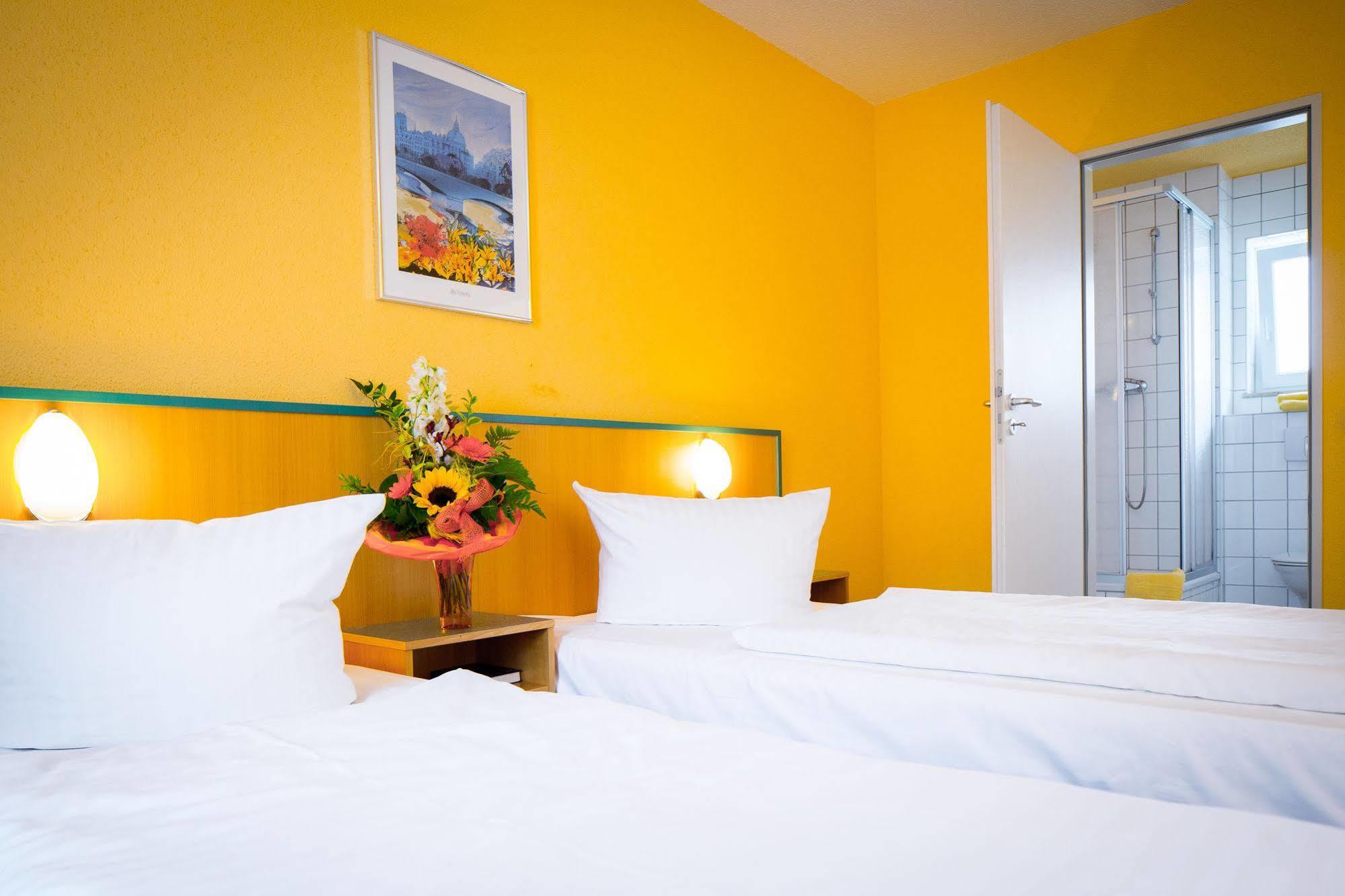 Apart Hotel Weimar Eksteriør billede